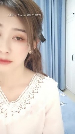 极品小奶妈女神 【糖璃儿】高颜值 挤奶水自己喝 扩阴器展示鲍鱼内部细节 白浆流得不像话 截图8