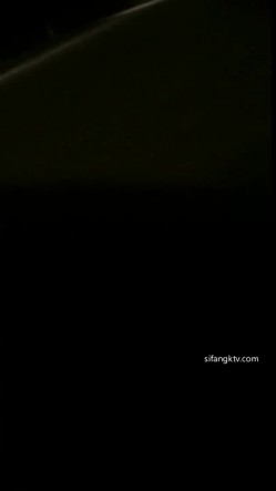 【猎奇资源 ️真实浅入旅馆】尾随跟踪翻偷拍情侣啪啪做爱叫床声甄选 两小时超刺激 叫的撕心裂肺 荡气迴肠 截图2