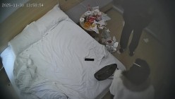 酒店偷拍 连续两天入住情侣气质甜美又身材不错的美女喜欢上位榨取男友精液 截图13