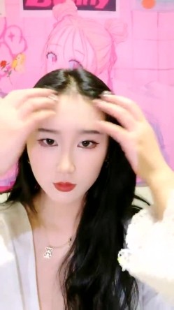 核弹！超美校花【果果qzm】道具狂插~扇脸打逼~妹子都经历了什么？ 截图7