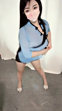 青春无敌，抖音风艺校美少女【杨晓花】定制福利，露脸露点，各种热门BGM裸舞 截图4
