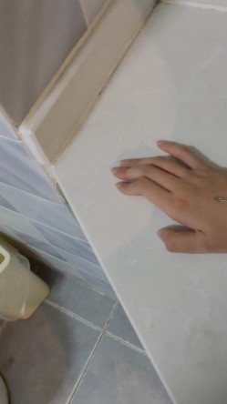 【S级别泄密】，诺崽与男友高清原档泄密（后续），楼梯口啪啪，听到邻居说话声，好刺激的一炮 截图16