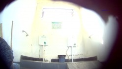 大神潜入路边公园蹲厕全景偷拍 ️卧槽！一对情侣在里面直接开炮 截图16