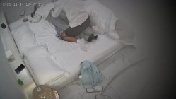 酒店偷拍 本周最佳妹子一边和男友操穴一边美团买了验孕棒测试还买了药物-复方甲硝磋阴道栓 截图5