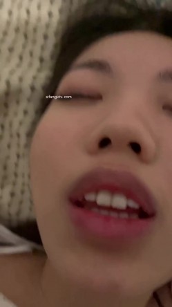 意大利华裔大学妹子RUAN不雅视图流出,外表纯情四射,床上浪荡无比 截图13