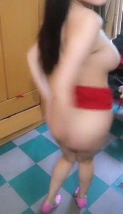 身材丰满大屁股深夜主播露脸一多，道具自慰诱惑，淫语深夜不断，奶子很大逼逼很肥，骚浪表情诱惑你撸，呻吟可射 截图15