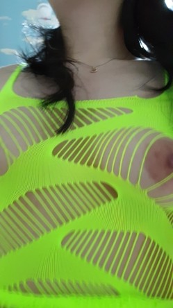 云盘高质露脸泄密！白皙高颜值竹笋乳美女与男友性爱自拍 截图14