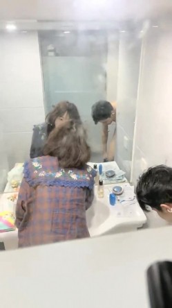 五天合集，【云南第一深情】，学妹醉酒~半梦半醒间被3p爆操~勾搭外卖，挺害羞的，刚下海，很有味道的妹子 截图7