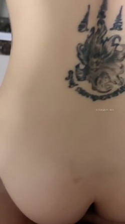 极度风骚长腿网红御姐「塞壬姐姐」啪啪大秀,多场无套内射+自慰喷水 截图8
