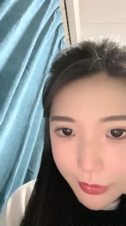 重磅推荐！苏州G奶校花，真实可约，【大二学妹】尺度升级，第一次玩跳蛋，馒头逼，看了让人眼馋不已 截图2
