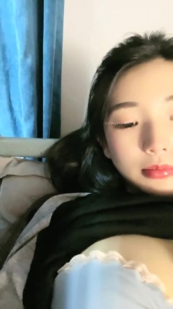 重磅推荐！苏州G奶校花，真实可约，【大二学妹】尺度升级，第一次玩跳蛋，馒头逼，看了让人眼馋不已 截图7