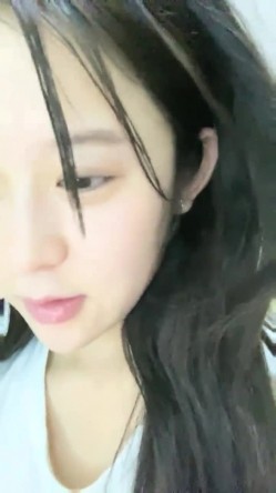 清纯校花~超级甜美~【音音不哭】道具爽到发晕，刚毕业，出租屋里赚生活费，需要大哥们支持 截图7