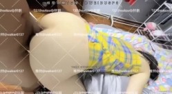 泡良约炮大神【狮子座】最新电报群福利，白皙美臀黄格子短裙小母狗露脸性爱 截图14