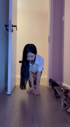 颜值女神【晴宝】被多位金主包养泄密,第一弹 年度最骚的第一梯队女主 完美露脸 截图5