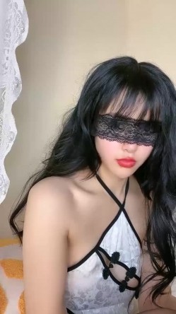 【身材不要太好】巨乳骚臀! 抠穴道具自慰~无套啪啪~喷水 截图2