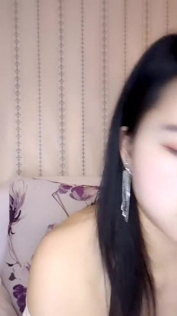 G奶御姐【喜宝】，知性美御姐，眼镜戴上立刻有味儿了，黑丝性爱，骚气已经溢出了屏幕，真屌！ 截图16