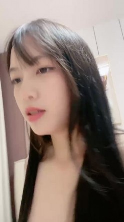 文静颜值美少女！就被操过一次！女仆情趣装诱惑，美臀粉穴翘起，特写跳蛋震穴，搞得受不了 截图13