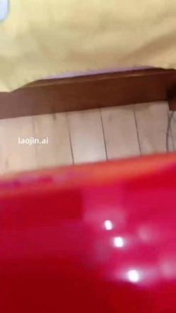 真实良家人妻，【欲求不满小少妇】，两口子家中做爱，正是最饥渴最旺盛的时候，小少妇很漂亮，无套内射干爽 截图10