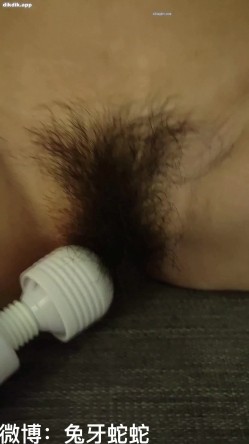 推特微博小红书，网红美女小姐姐【蛇信子姐姐】最全视图合集，性爱调教，纯纯有钱人的小母狗 截图2