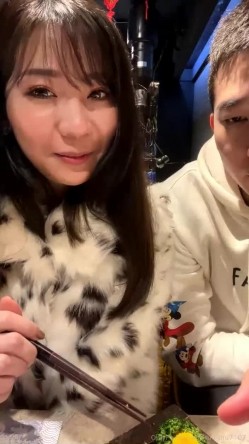 泡良大神性爱救火队「Xinyimark 」OF日常约炮露脸私拍 众多良家学生模特网红拜倒在炮王牛仔裤下 截图6