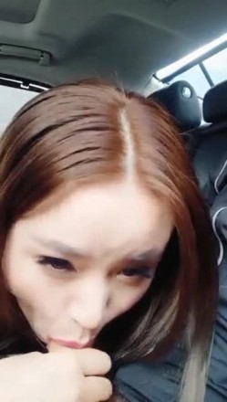 高颜值美少妇 户外炮友车震 炮友手指扣逼 口交 女上位啪啪 口暴 回到家床上后入操逼 内射 截图2