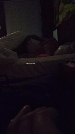 真实绿帽博主，【王军】让老婆陪各个不同单男啪啪，各种特写插穴，太淫乱了 截图14