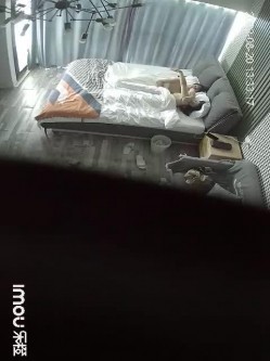 最新流出乐橙酒店偷拍 ️学生情侣每次打完撸啊撸就开始草，姿势还挺多的 截图5
