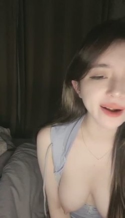 美到炸裂【棉棉熊】最顶颜值，不断刷新记录，奶子又大又白，真想上去舔几口 截图8
