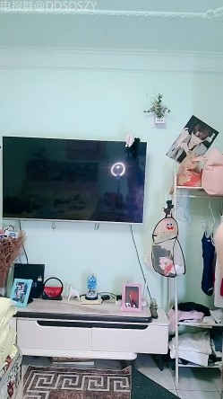 舞蹈系校花学妹【小涵宝宝】护士制服 丝袜诱惑 抖音风骚舞，道具自慰 截图14