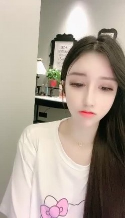 硬核超级重磅！终于等到女神开收费了~几十万人追踪的网红小姐姐【yoki】我靠！无数次幻想的大毛逼~精都射绝了 截图7