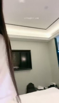 硬核超级重磅！终于等到女神开收费了~几十万人追踪的网红小姐姐【yoki】我靠！无数次幻想的大毛逼~精都射绝了 截图15