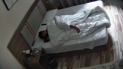新流出酒店偷拍大学生情侣开房学妹从反抗被动操3天变成床上母狗 截图1