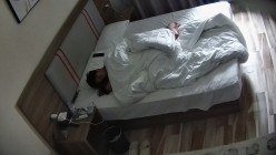 新流出酒店偷拍大学生情侣开房学妹从反抗被动操3天变成床上母狗 截图2