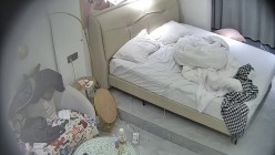 酒店偷拍连续3天入住的年轻情侣古灵精怪的双马尾可爱甜妹被男友不分日夜操了几次 截图1