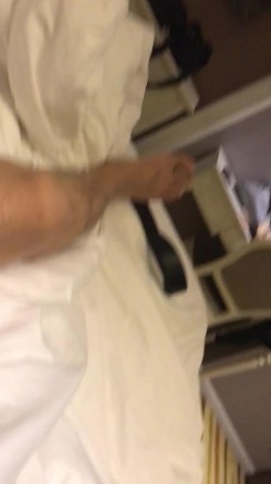 钻石泄密流出发型师tony哥酒店 ️玩弄学院派美女SM情趣内衣狗绳套脖子啪啪 截图5