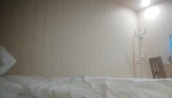 横扫街头炮王佳作，完整版未流出，【老王探花】，足浴店天天逛，穿梭花丛中肆意调戏，总有骚货可以操 截图12