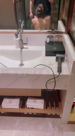 推特新晋96年高品质NTR情侣、极品身材高颜值绿帽淫妻「精彩挽歌」BDSM、车震、双飞、多人淫趴、肉便器 截图9