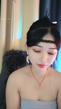 哦买噶 ️女神成功突破自我【月予】美到炸裂~撸奶抠逼极限诱惑~看得鸡儿硬邦邦 ️今晚必撸奔溃！ 截图7