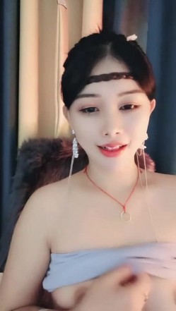 哦买噶 ️女神成功突破自我【月予】美到炸裂~撸奶抠逼极限诱惑~看得鸡儿硬邦邦 ️今晚必撸奔溃！ 截图12
