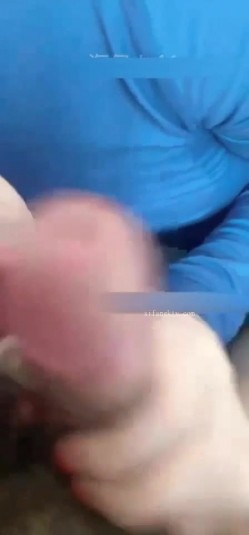 乱伦【极品瑜伽嫂子】 ️穿巴黎世家嫂子给我舔屁眼舔出屎来了 截图9