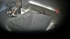 酒店偷拍 ️领导趁中午休息带美女秘书到酒店厮混被疯狂榨取 截图7