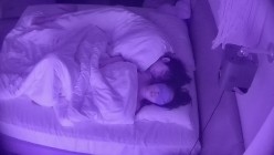 酒店偷拍百褶裙眼镜骚货与性瘾男睡到半夜都要起来操一炮接着睡 截图12