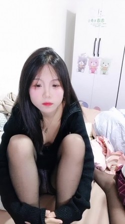 校花下海！超漂亮超可爱~【蕾姆】揉穴自慰！超过瘾~ 截图6