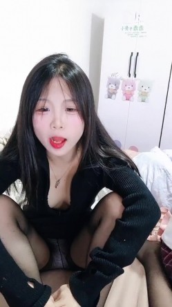 校花下海！超漂亮超可爱~【蕾姆】揉穴自慰！超过瘾~ 截图8