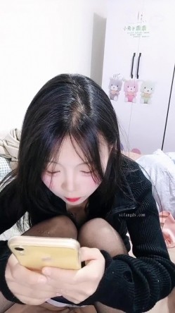 校花下海！超漂亮超可爱~【蕾姆】揉穴自慰！超过瘾~ 截图13