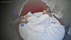 酒店情趣房偷拍 圆脸可爱少妇被精壮纹身猛男按床上疯狂折腾不断呻吟 截图7