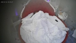 酒店情趣房偷拍 圆脸可爱少妇被精壮纹身猛男按床上疯狂折腾不断呻吟 截图12
