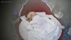酒店情趣房偷拍 圆脸可爱少妇被精壮纹身猛男按床上疯狂折腾不断呻吟 截图16