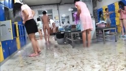 野鸡大学澡堂 截图12