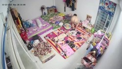 10月最新流出【破解摄像头】 ️监控下的女生宿舍日常洗澡换衣服 截图6